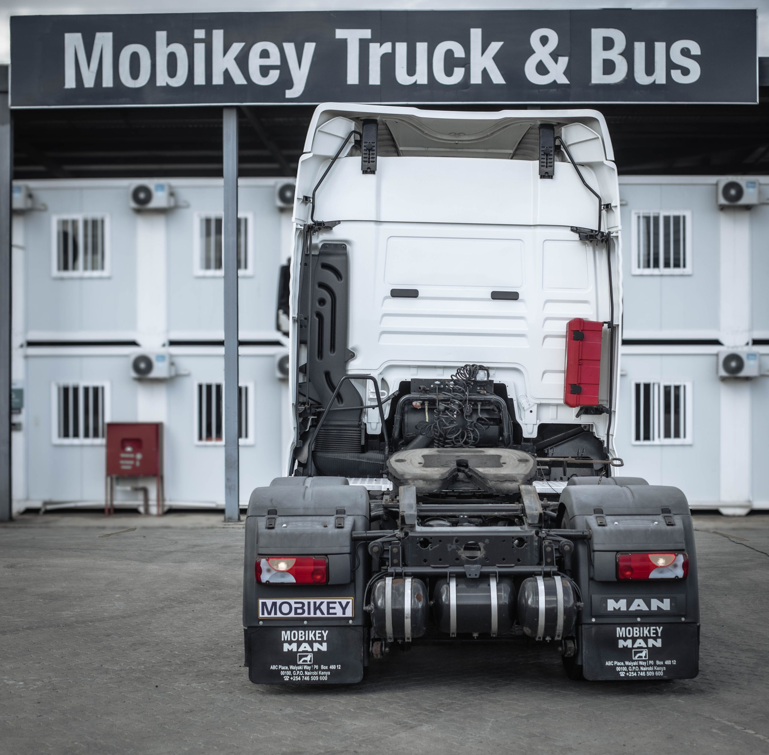 5_back_166921192664cc492b4059